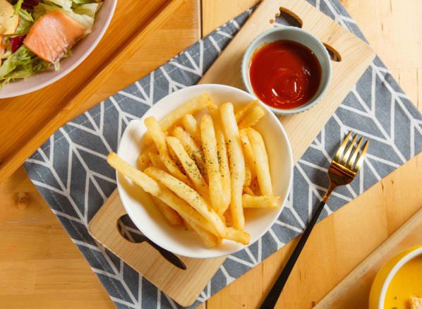 森林小徑大墩店享受美食